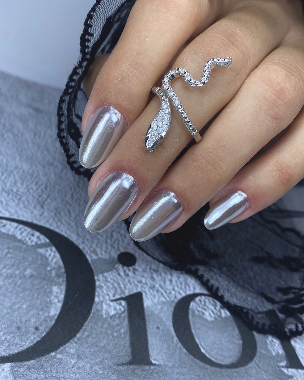 quanto custa decoração prata simples para festa