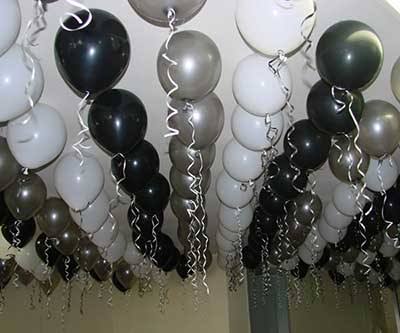 decoração de mesa bolo aniversário preto e branco laço