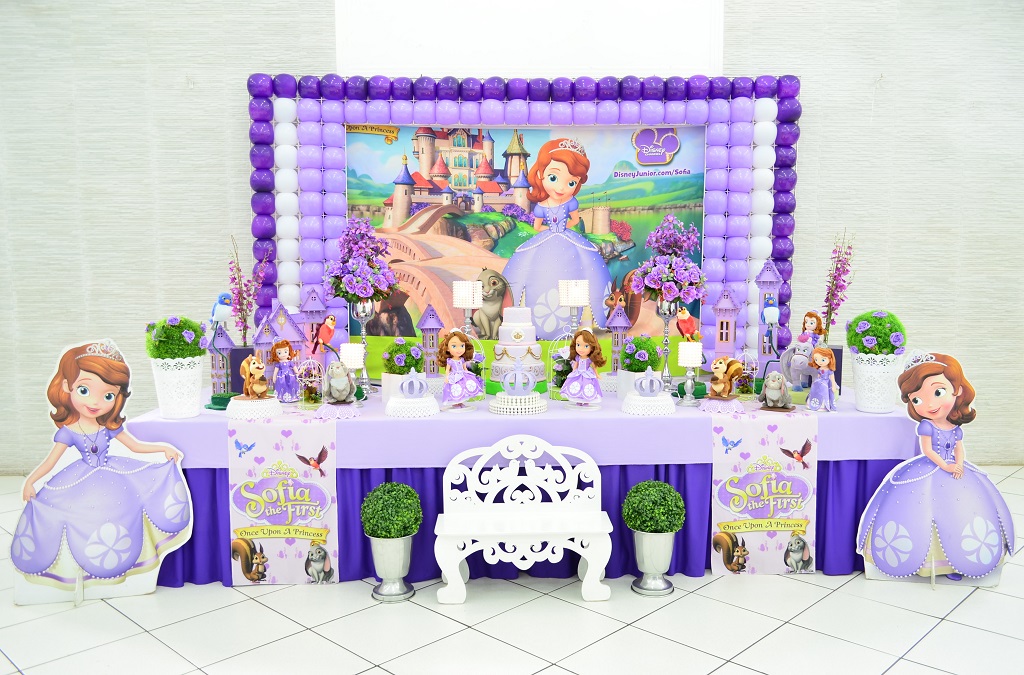 Inspirações de Estilos de Festa Princesinha Sofia: Provençal, Mini Table e Luxo