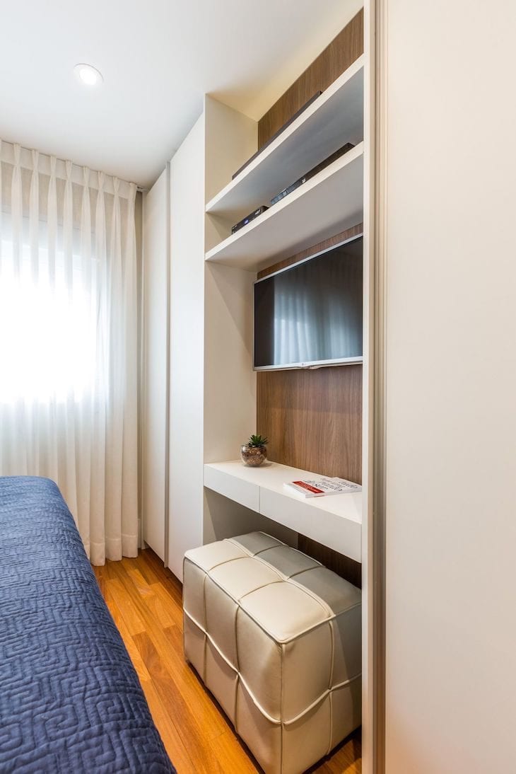 custo projeto quarto branco e madeira