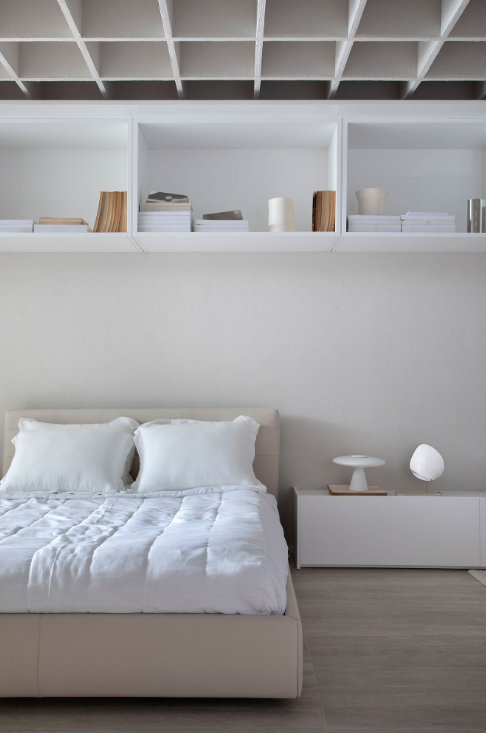 como escolher cabeceira ripada para quarto branco