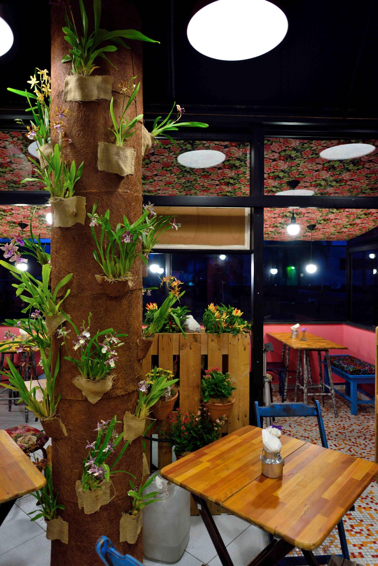 erros comuns decoração restaurante pequeno