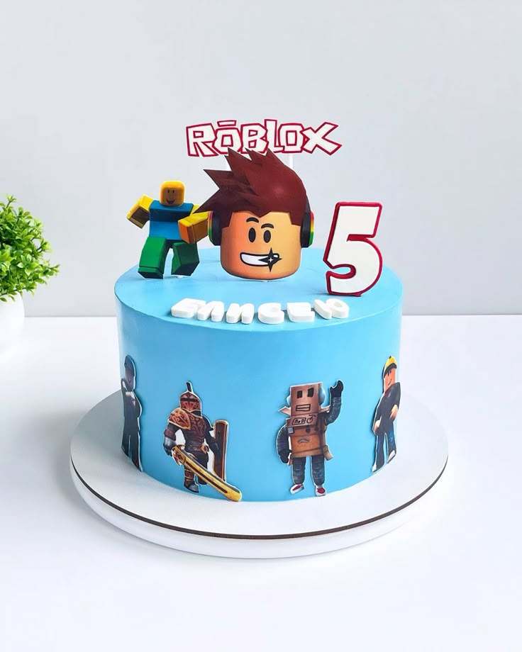 Bolos Roblox: Modelos Criativos e Onde Encomendar