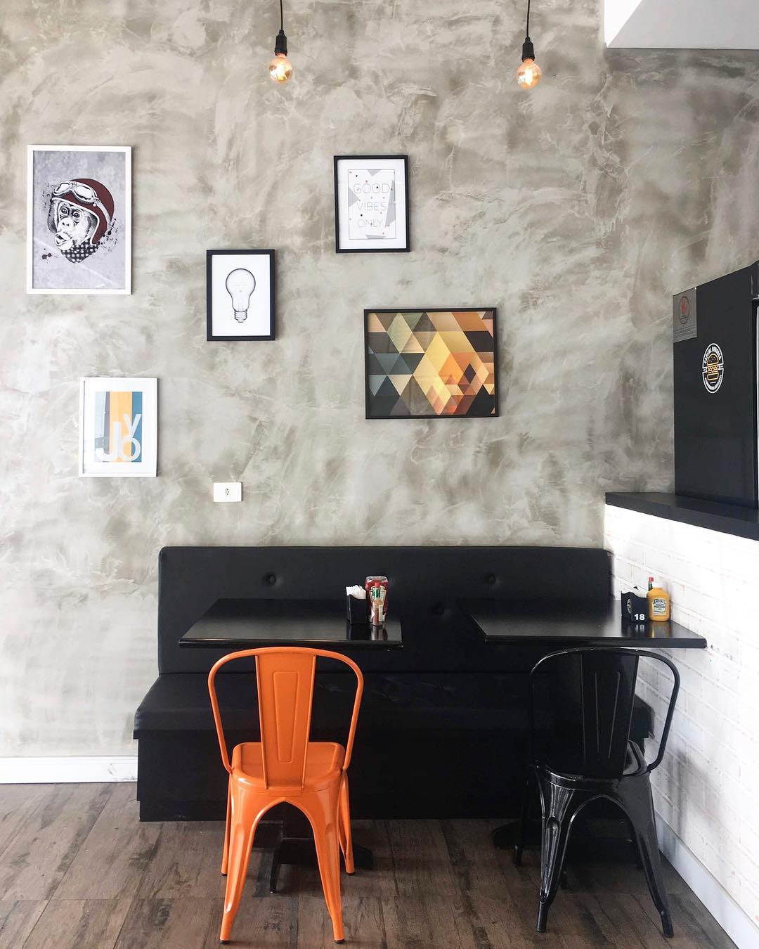 Como aplicar cimento queimado na parede da sala: Guia passo a passo