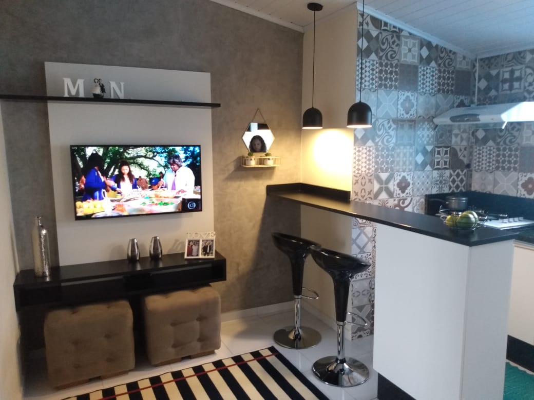 Iluminação e Móveis Multifuncionais: Segredos para uma Sala Funcional