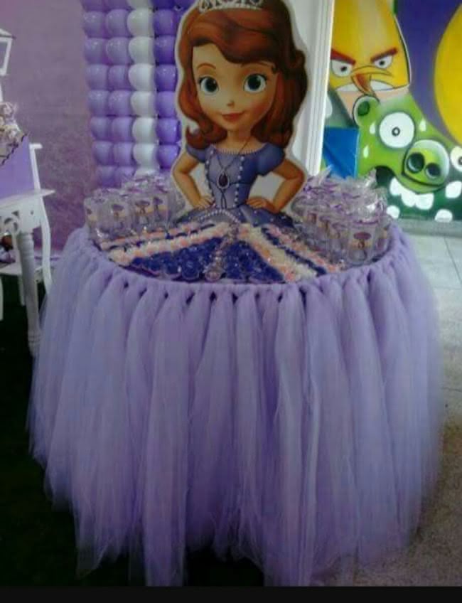 ideias criativas decoração princesa sofia simples