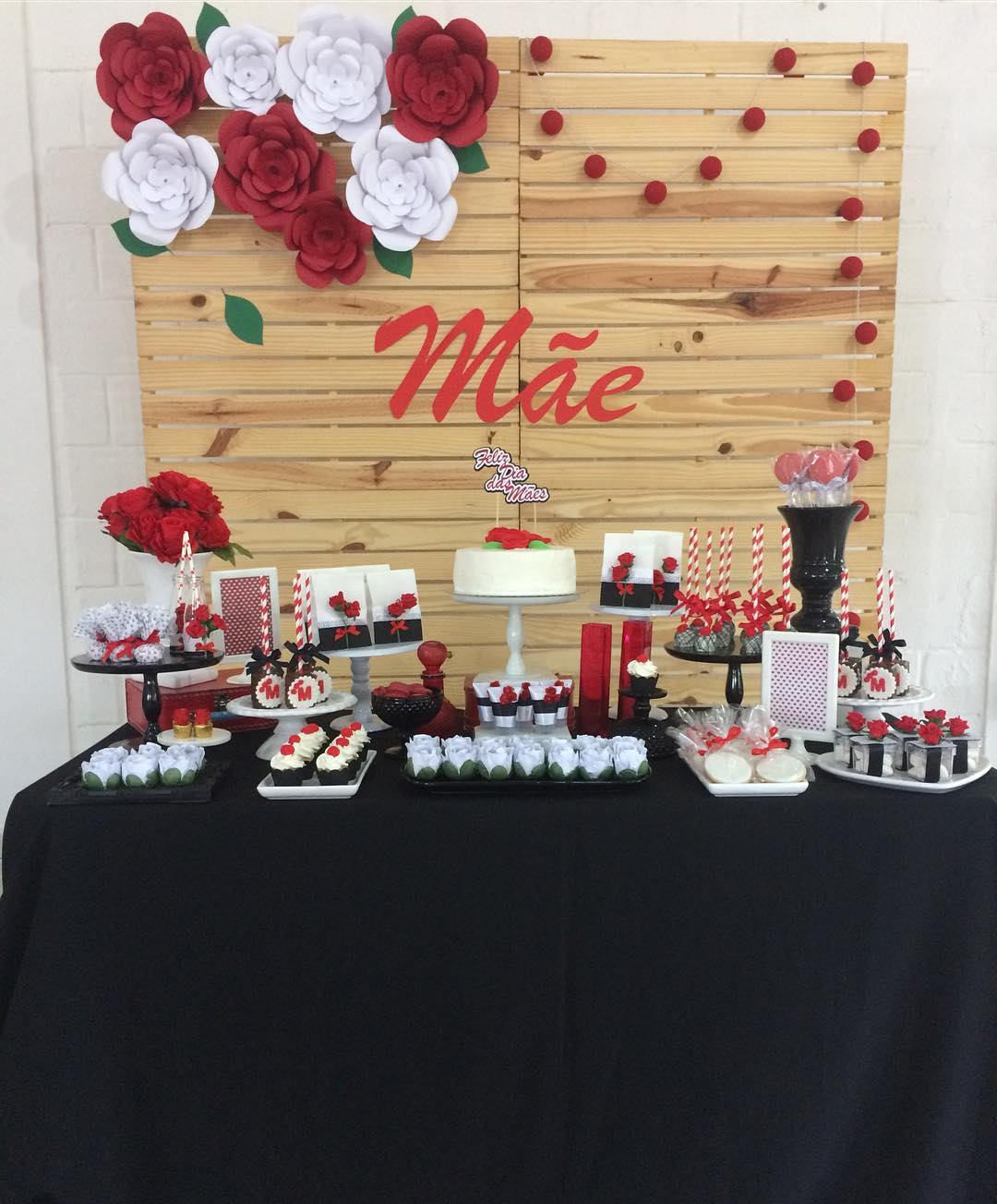 Decoração Econômica para o Dia das Mães: Materiais e Dicas