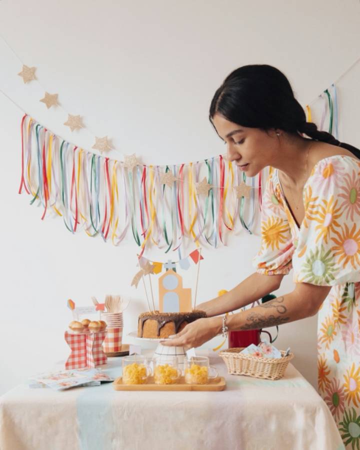 10 ideias de centros de mesa juninos com materiais reciclados
