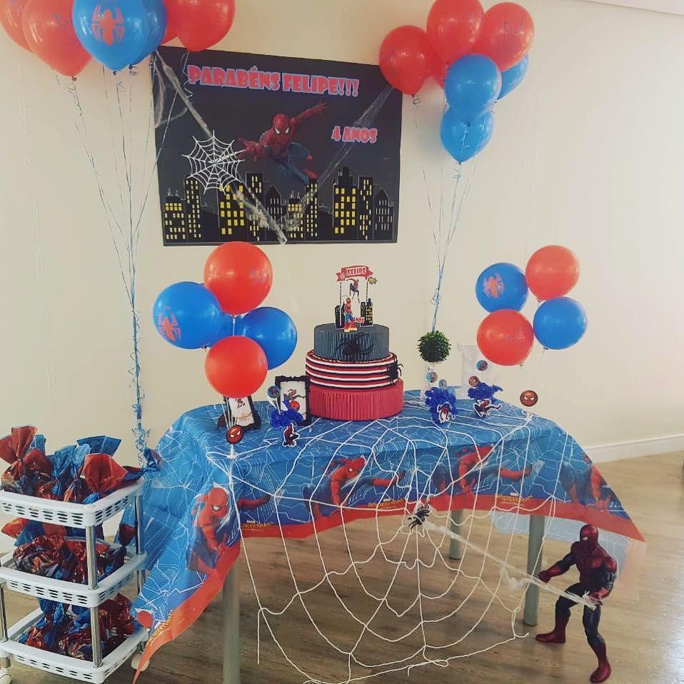 DIY: Como Criar um Painel Incrível do Homem-Aranha com Pouco Dinheiro