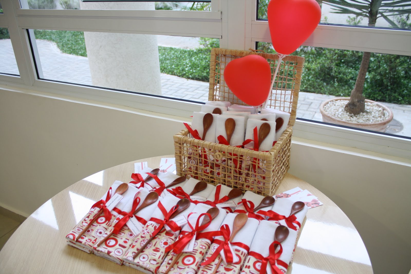 como economizar decoração chá casa nova