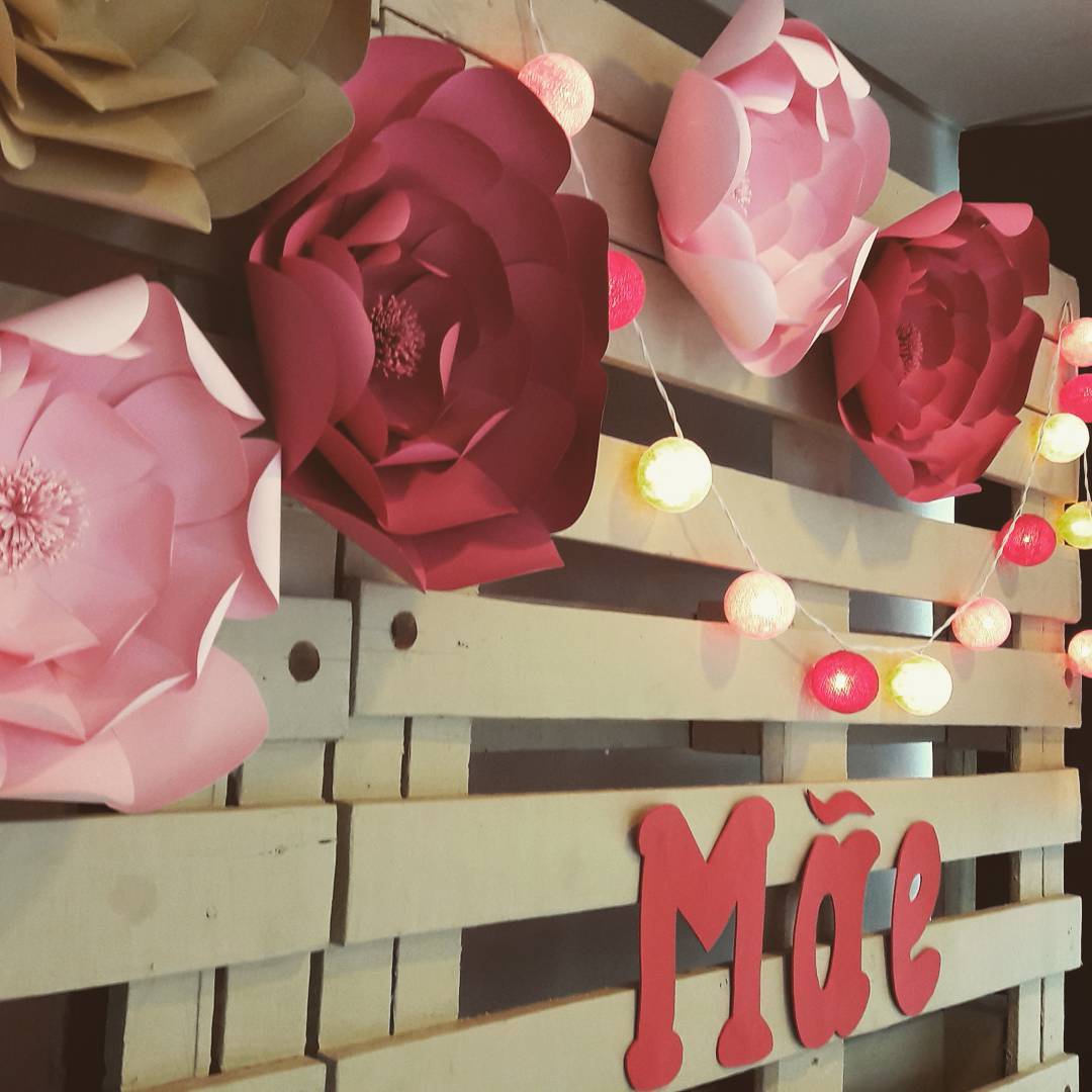 decoração simples para o dia das mães na igreja