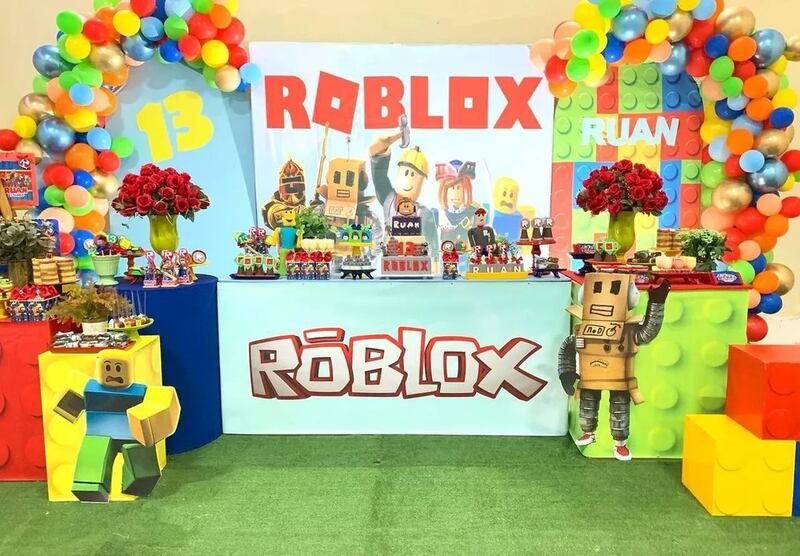 ideias de decoração simples roblox masculino para festa