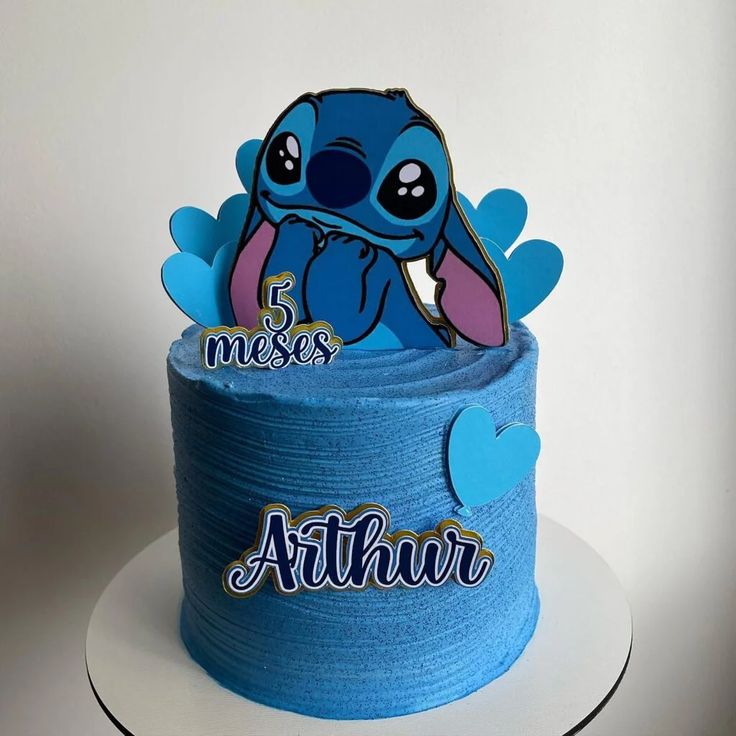 5 ideias de títulos:
1. Decoração de Festa do Stitch para Meninos: Guia Completo
2. Inspirações Criativas para uma Festa do Stitch Inesquecível
3. Como Montar uma Mesa de Festa do Stitch Incrível
4. Lembrancinhas Temáticas do Stitch: Ideias Fáceis e Baratas
5. Transforme o Quarto com Decoração do Stitch: Dicas e Inspirações
