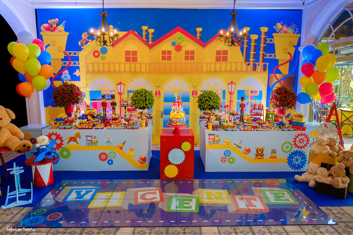 erros comuns ao decorar festa tema brinquedos