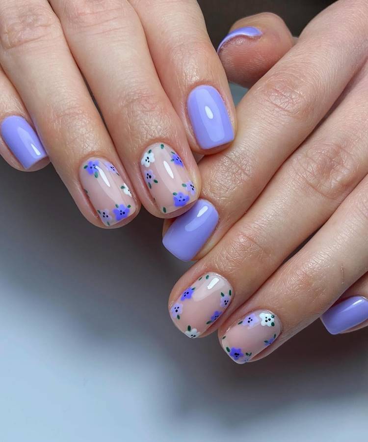 decoração unha roxa com decoração