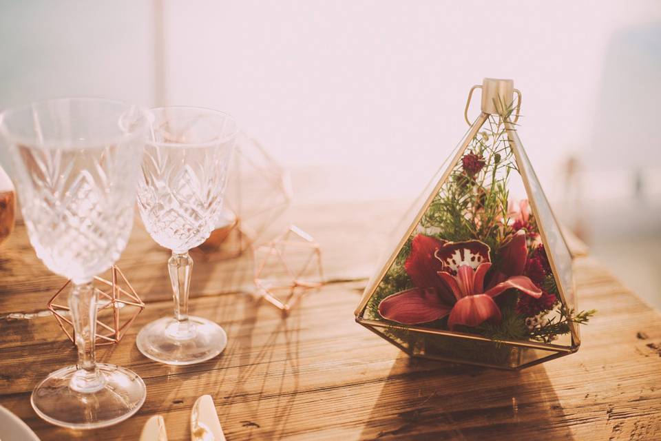 enfeite de mesa pequeno para aparador