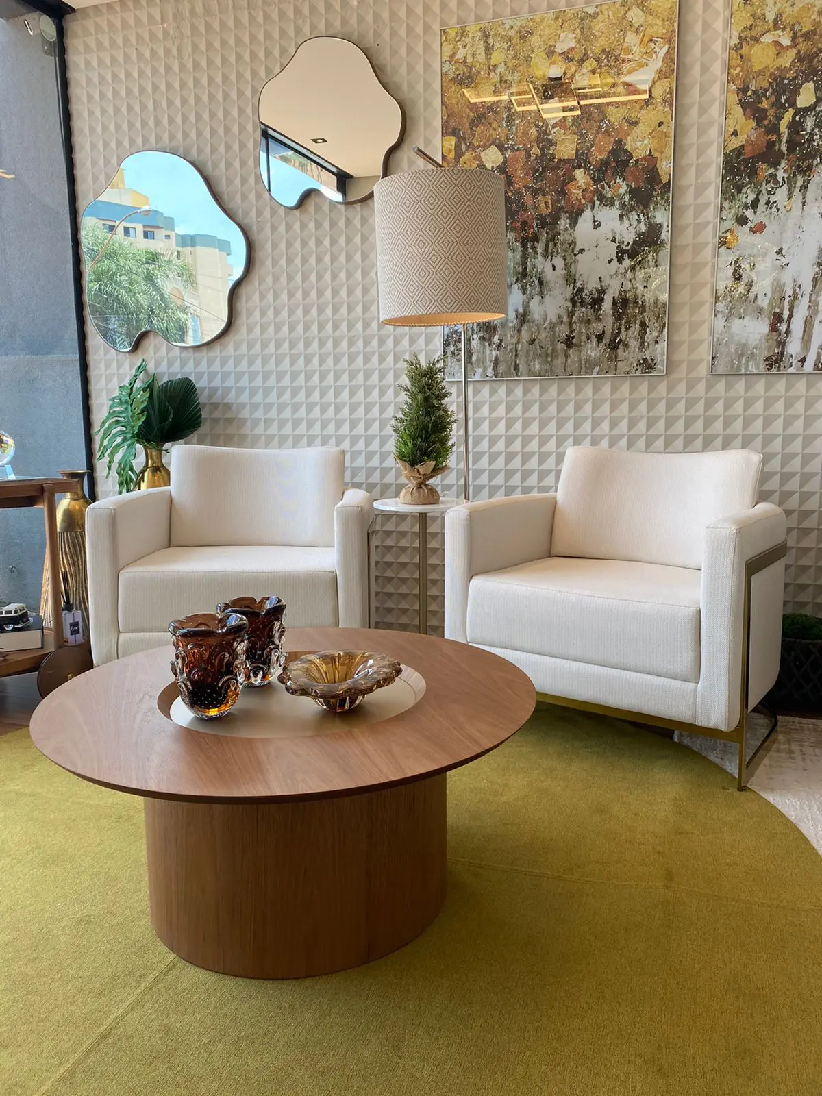 erros comuns ao escolher espelho para sala de jantar