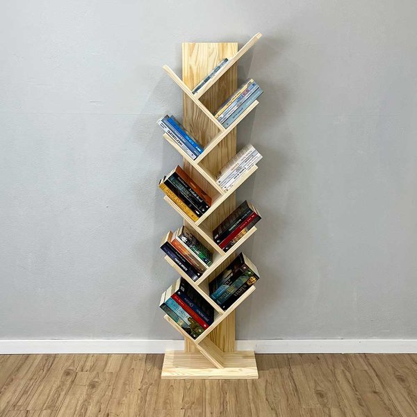 Estante de livros de madeira
