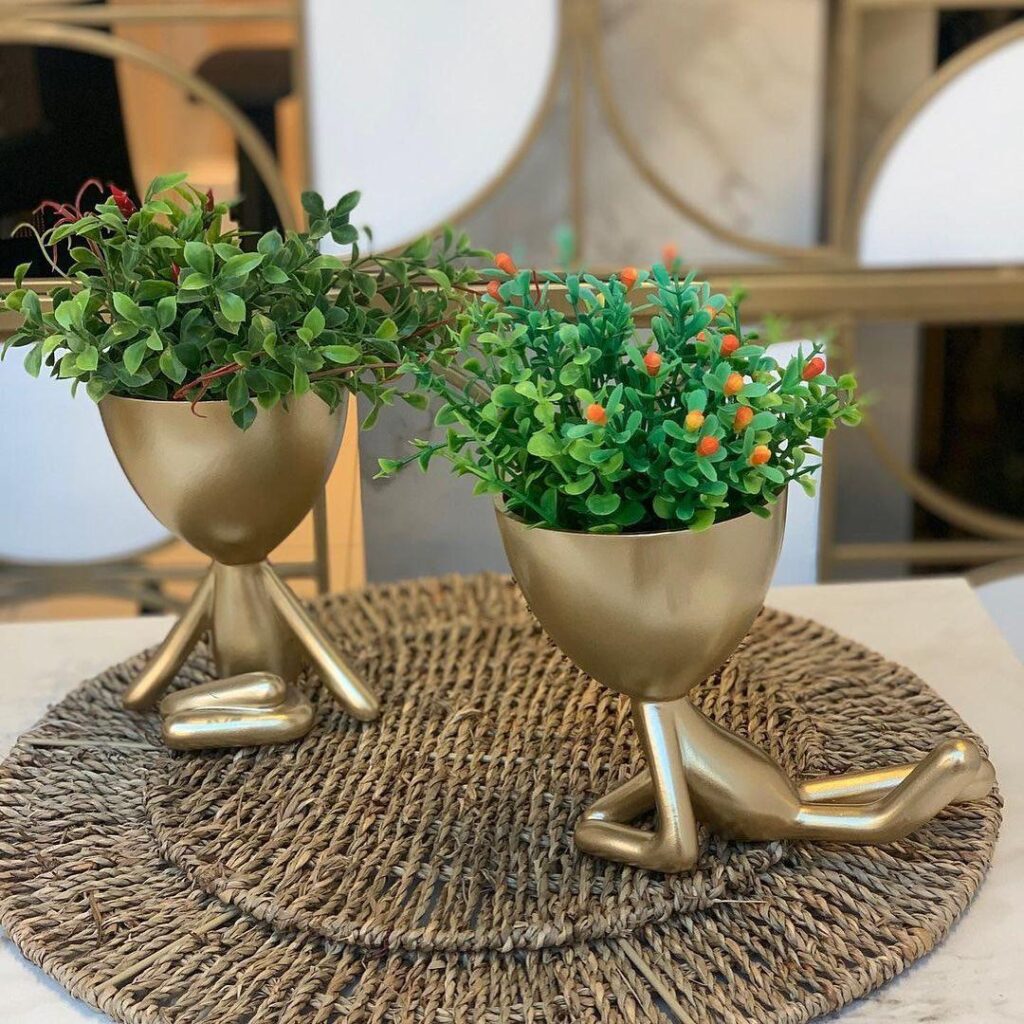 Onde posicionar estátuas decorativas para maximizar o impacto visual