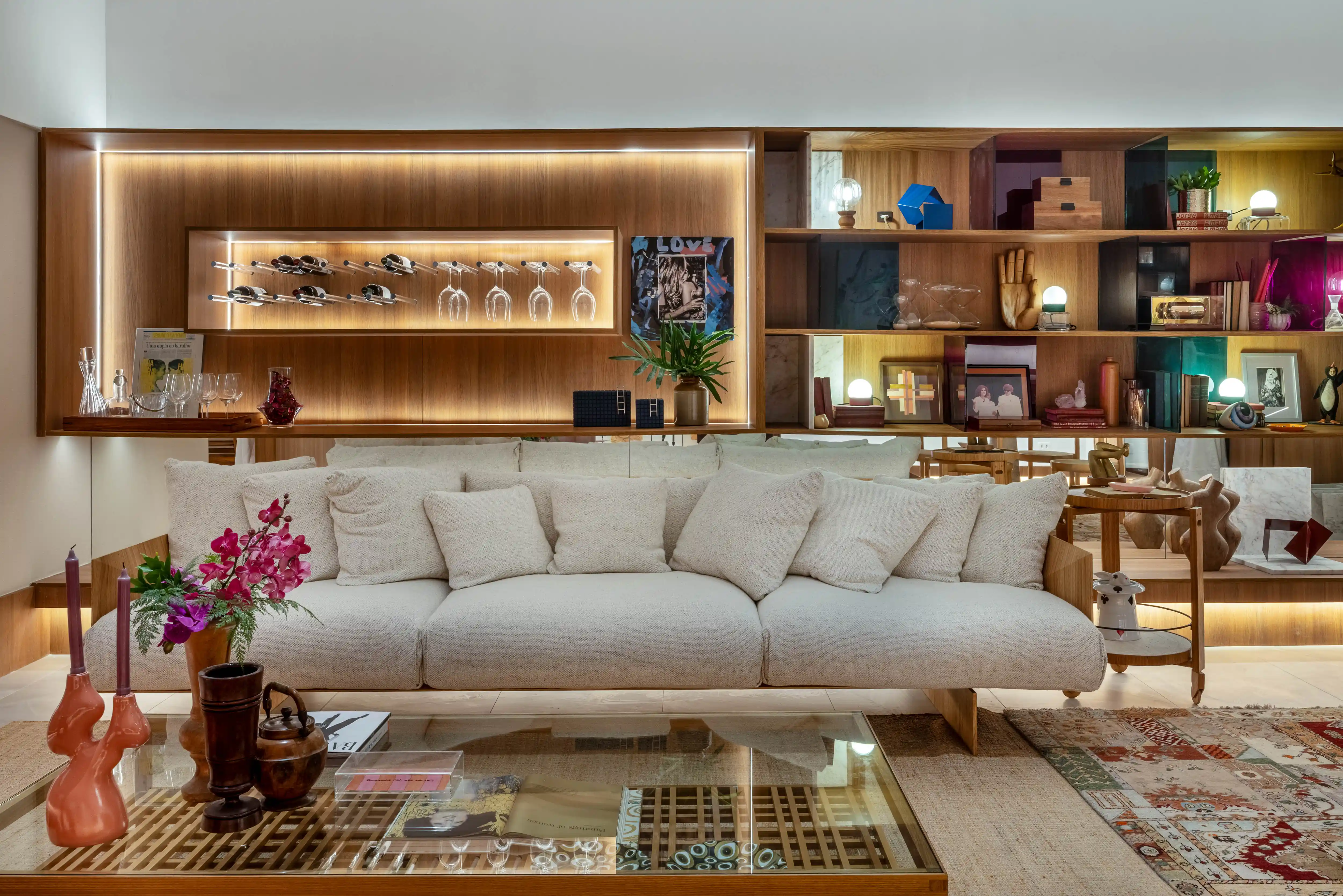 5 ideias de títulos:
1. Transforme sua Casa: Guia Completo de Decoração na Ferreira Costa
2. Iluminação que Inspira: Dicas e Produtos para um Ambiente Aconchegante
3. Móveis e Organização: Soluções Práticas para um Lar Mais Funcional
4. Promoções Imperdíveis: Renove sua Decoração com Descontos Incríveis
5. Detalhes que Fazem a Diferença: Enfeites e Acessórios para Personalizar seu Espaço