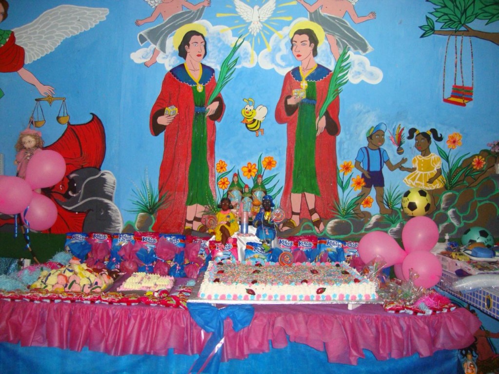 5 ideias de títulos
1. Decoração Criativa para Festa de Cosme e Damião: Doce Alegria!
2. Guia Completo: Como Montar uma Festa de Cosme e Damião Inesquecível
3. Os Doces Tradicionais que Não Podem Faltar na sua Festa de Cosme e Damião
4. Elementos Simbólicos e Cores na Decoração de Cosme e Damião
5. Festa de Cosme e Damião: Ideias de Decoração Prática e Encantadora