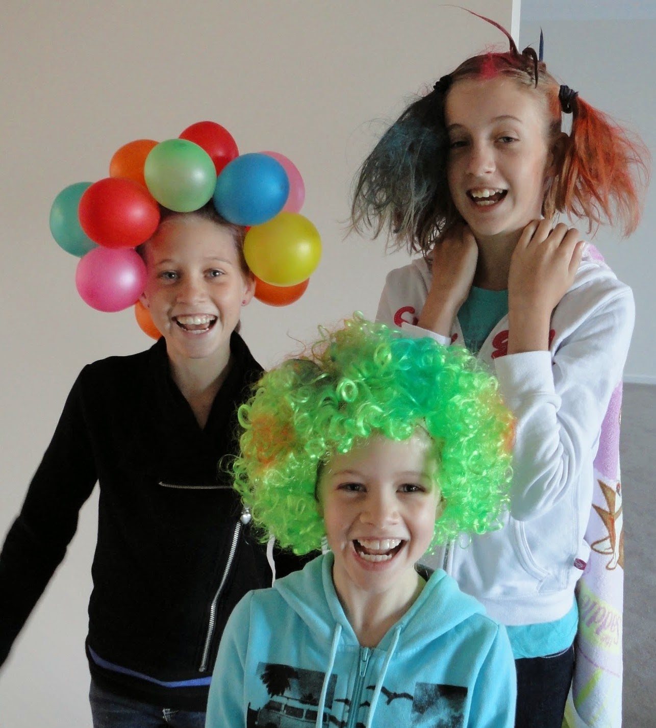decoração festa cabelo maluco vs festa a fantasia