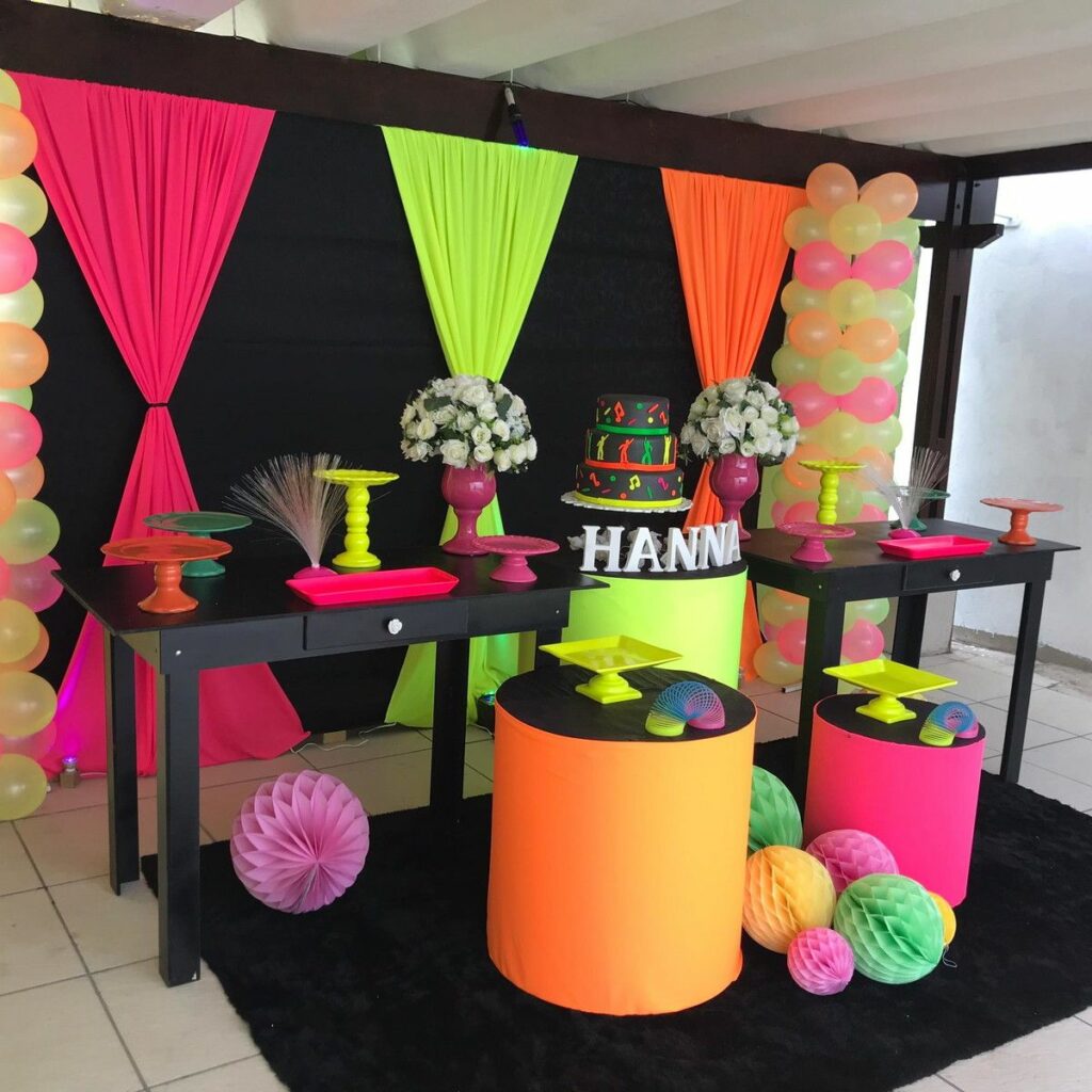 festa neon decoração