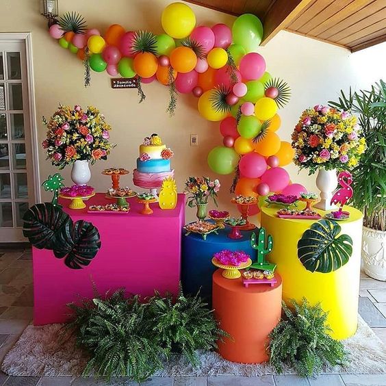 festa tropical decoração