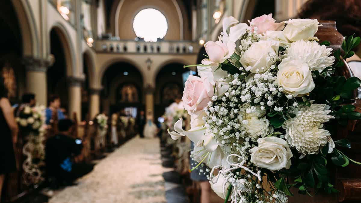 ideias de decoração de casamento com flores naturais