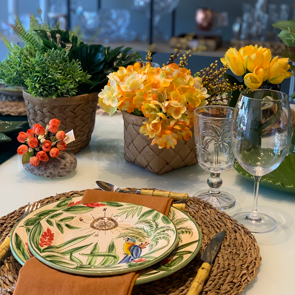 erros comuns ao decorar mesa com flores