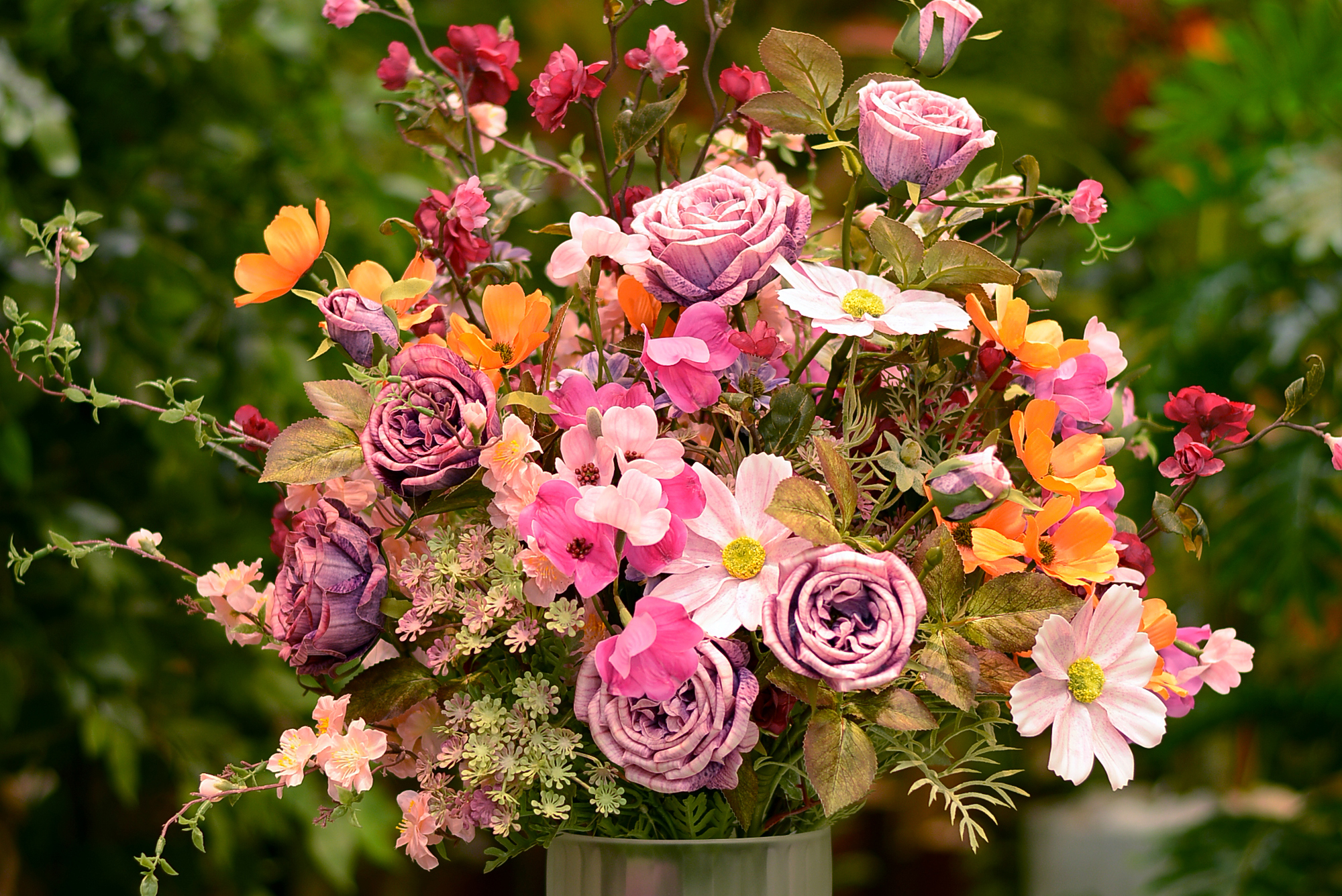 Transforme sua Varanda: Ideias de Jardins Verticais Permanentes