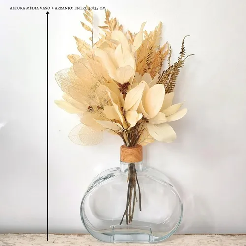 1. Guia Completo: Como Cuidar de Flores Secas para Durarem Anos
2. Os Melhores Tipos de Flores Secas para Transformar Sua Decoração
3. Onde Comprar Flores Secas Online: Guia de Lojas e Preços
4. Arranjos Híbridos: A Tendência de Decoração com Flores Secas para 2026
5. DIY: Como Desidratar Suas Próprias Flores em Casa (e Economizar!)