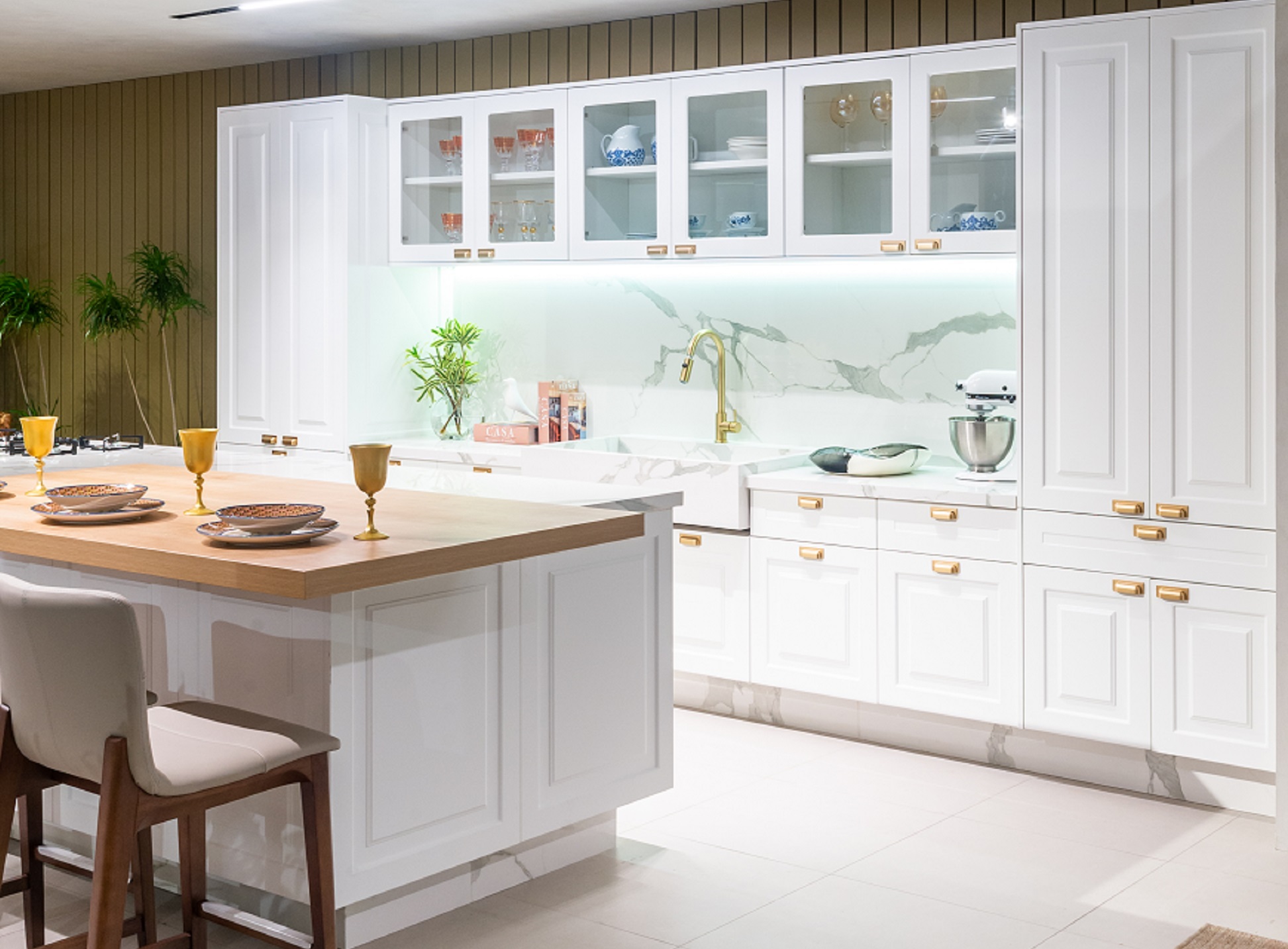 fundo de cozinha de azulejo vs porcelanato