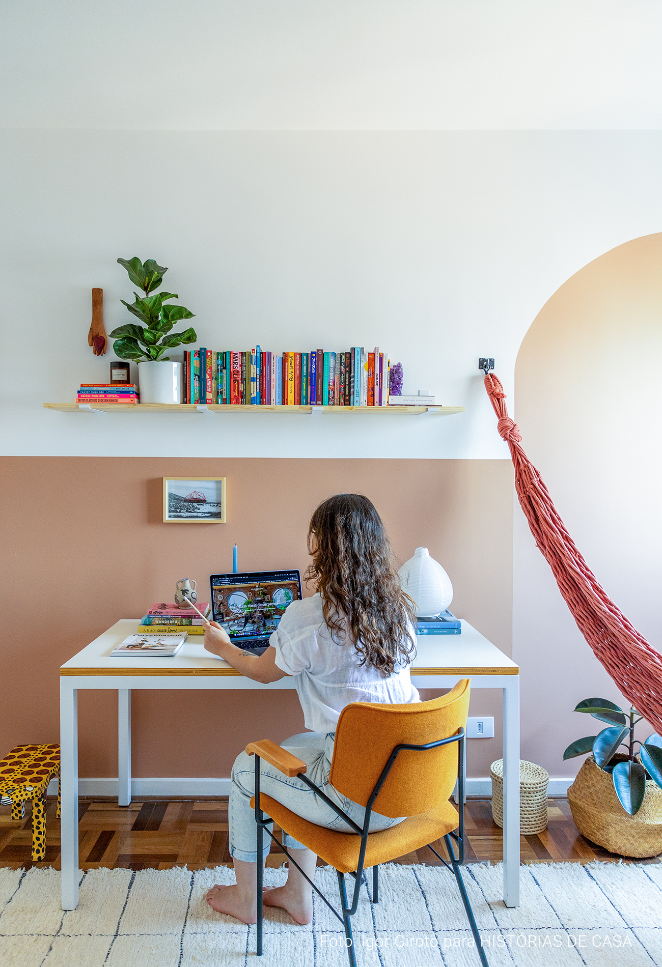 Iluminação Perfeita: Como Escolher as Luzes para seu Escritório em Casa