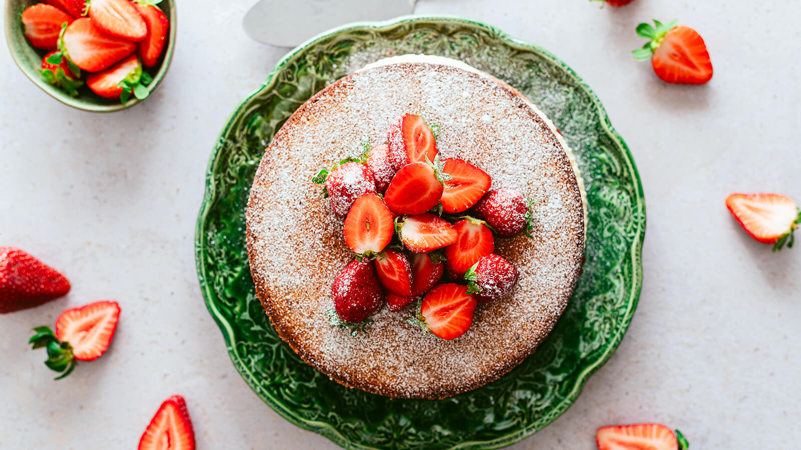 ideias criativas decoração bolo morango