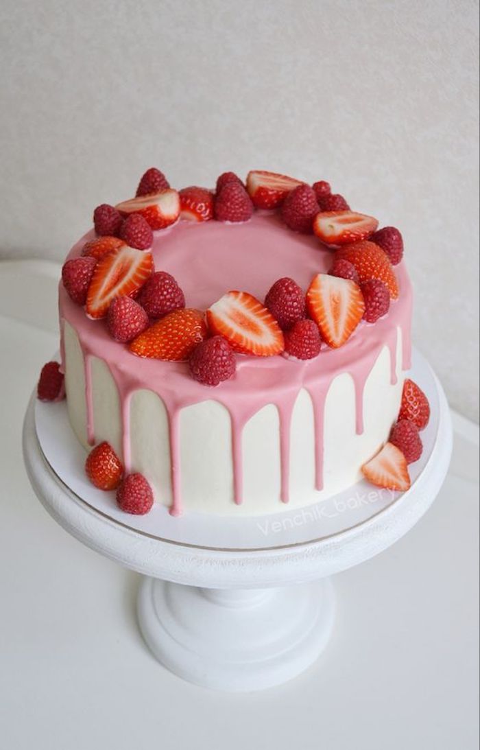 erros comuns ao decorar bolo com morango