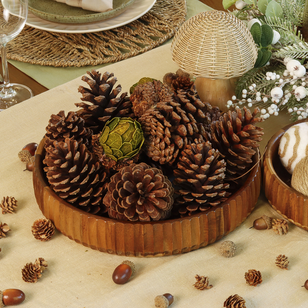 ideias criativas decoração natal pinhas