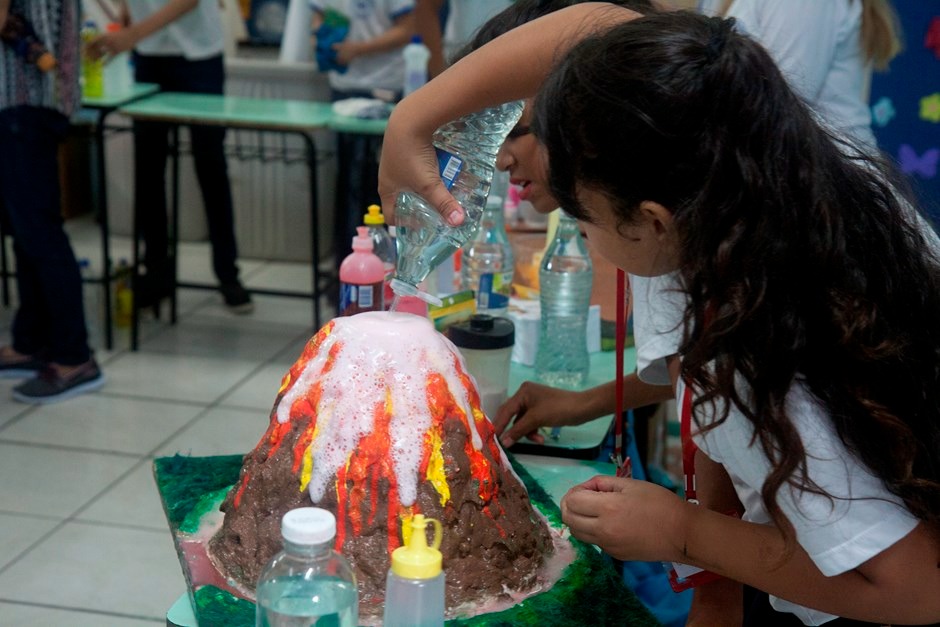 decoração feira ciências sustentável ou tradicional qual escolher