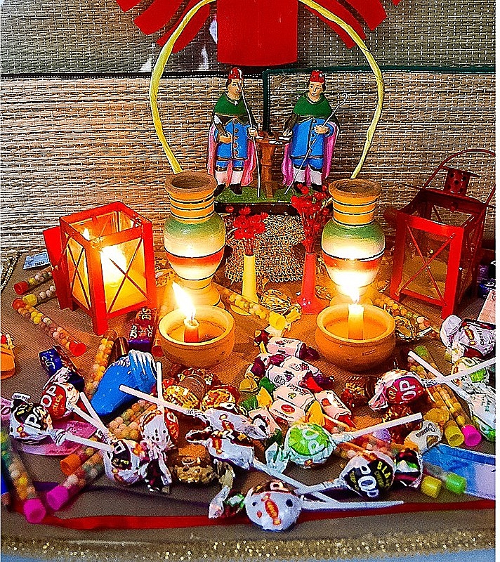 decoração festa cosme e damião vs festa infantil genérica