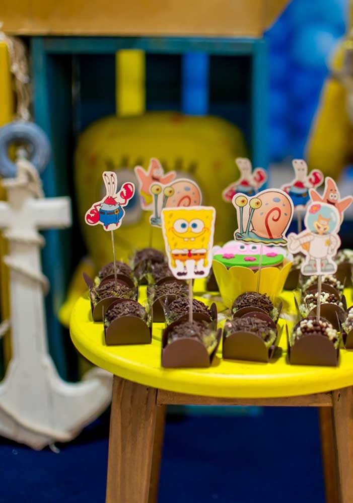 como fazer casa do abacaxi bob esponja decoração