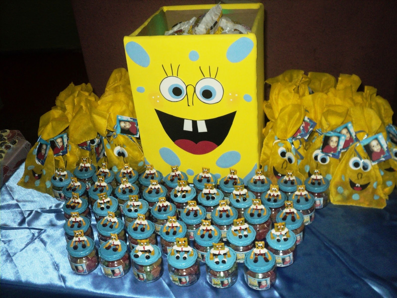 ideias decoração festa bob esponja simples e barata