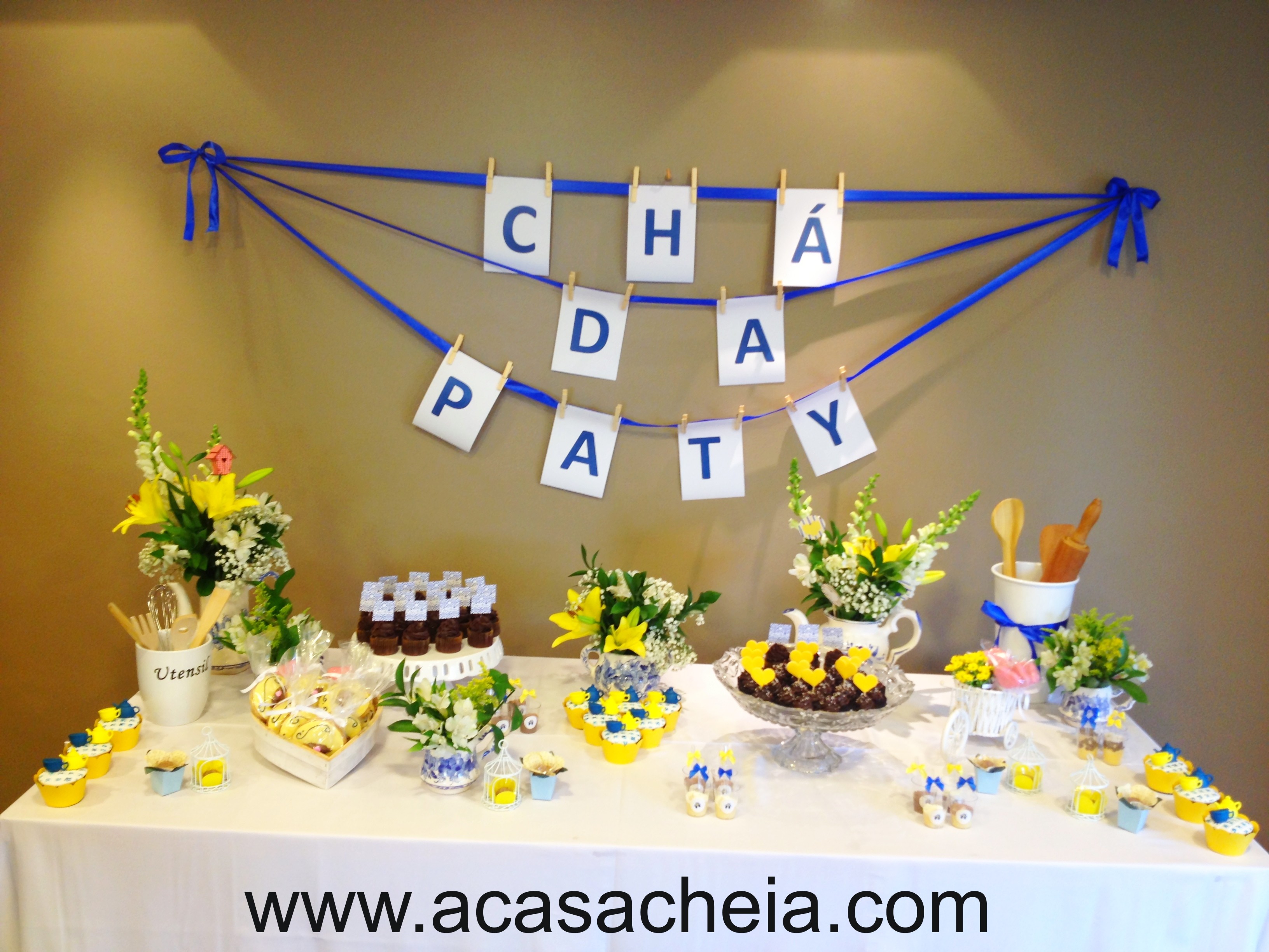 Guia Completo: Decoração de Mesa de Doces para Chá de Casa Nova Simples