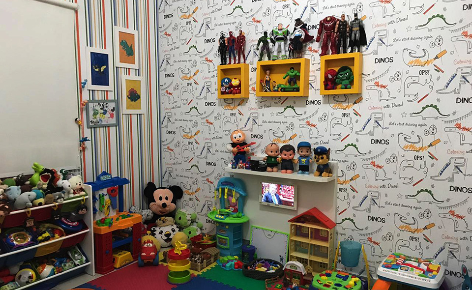 organização de brinquedos para espaços pequenos