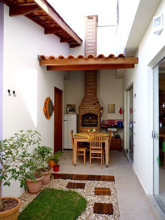 quintal pequeno com jardim