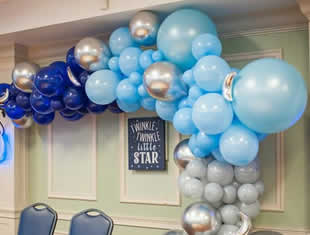 ideias criativas decoração igreja dia pais azul