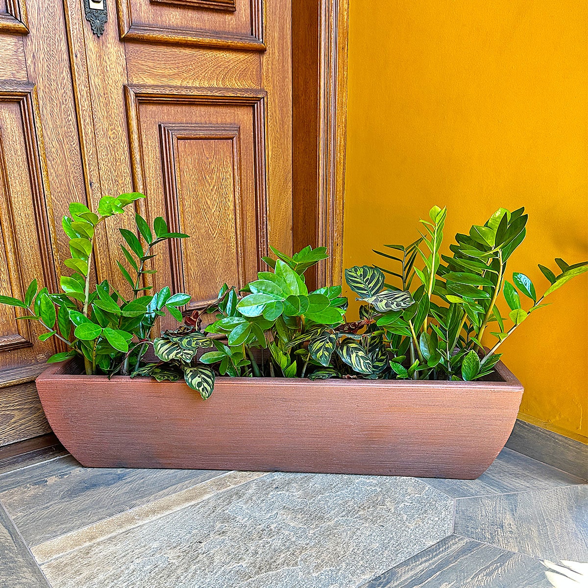 jardineira de plástico