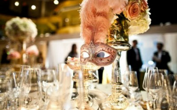 erros comuns decoração baile de mascaras