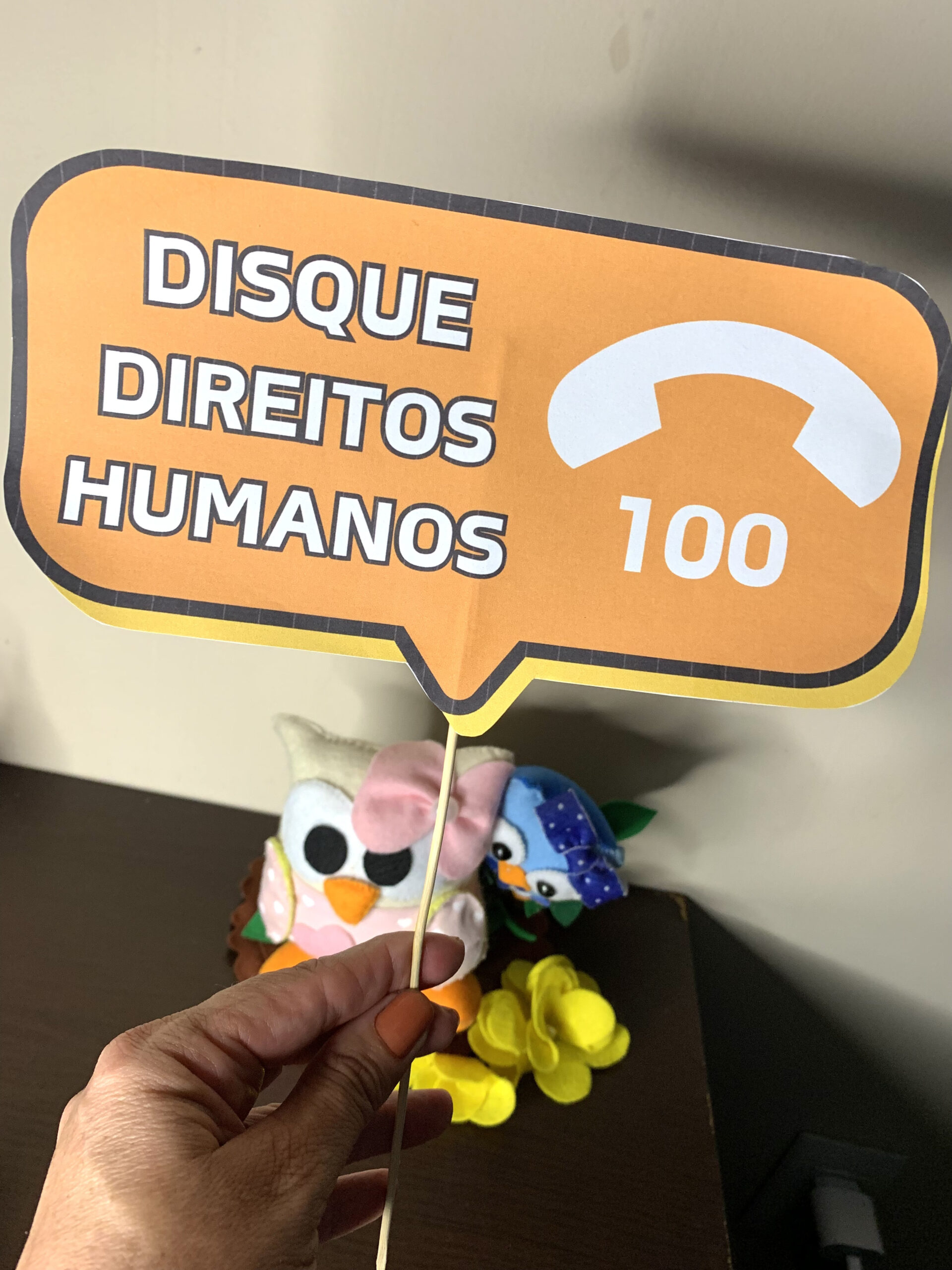 custo decoração maio laranja barata