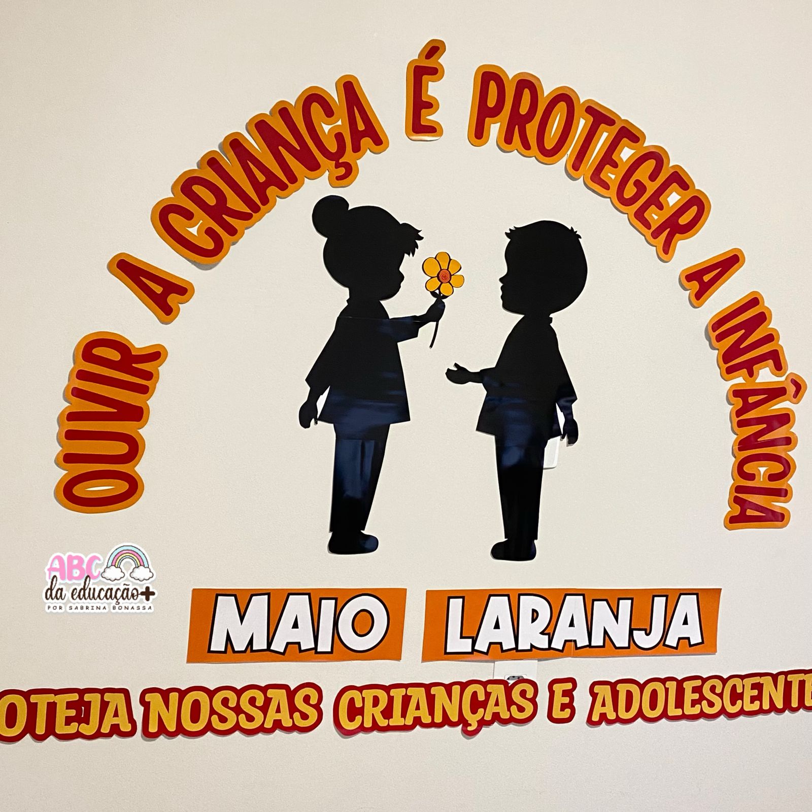 custo decoração maio laranja barata
