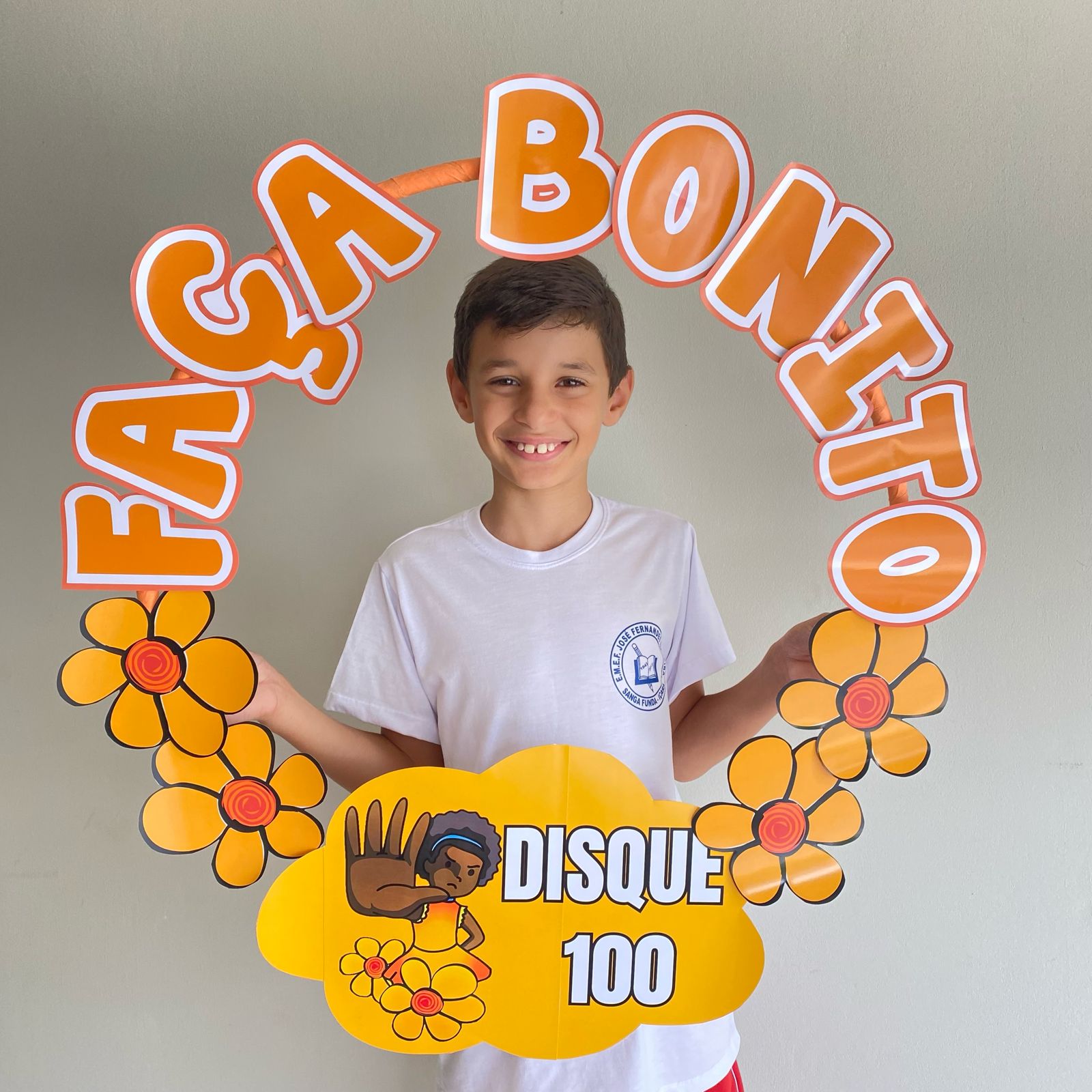 maio laranja decoração